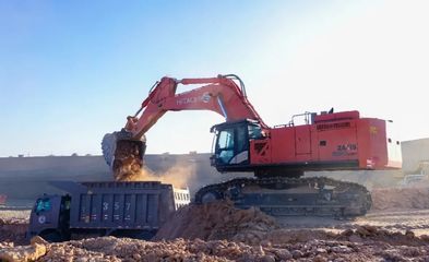 日立建機攜手鳴陽礦業 工程機械技術研發共襄“橙功”未來